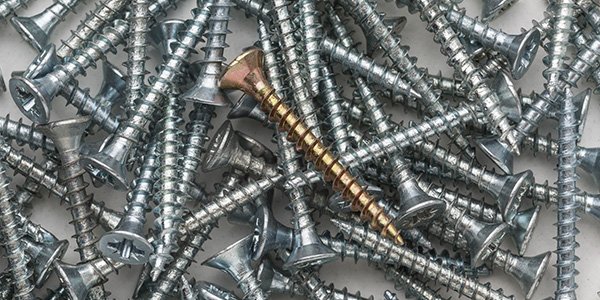 Çivi, Tel ve Silikon: İnşaat ve Tamiratın Vazgeçilmez Üçlüsü